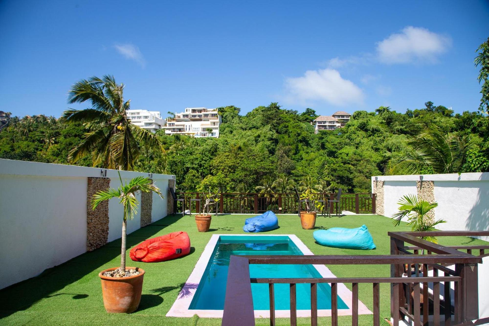 Хостел Chillax Boracay Yapak Экстерьер фото